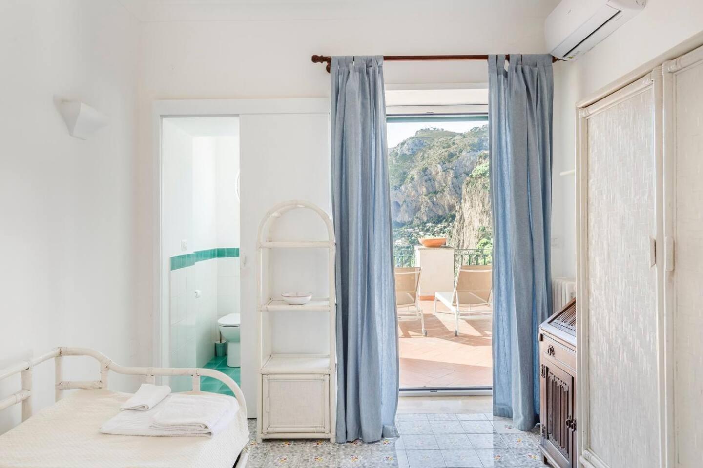 Terrazza Tragara Villa กาปรี ภายนอก รูปภาพ